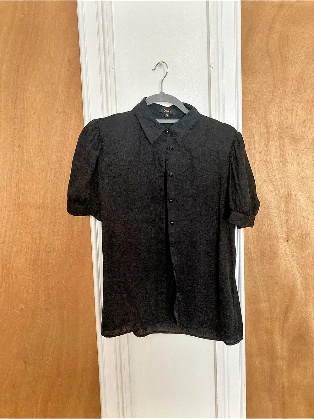 Quince Silk Puff Sleeve Button Down in Black XS